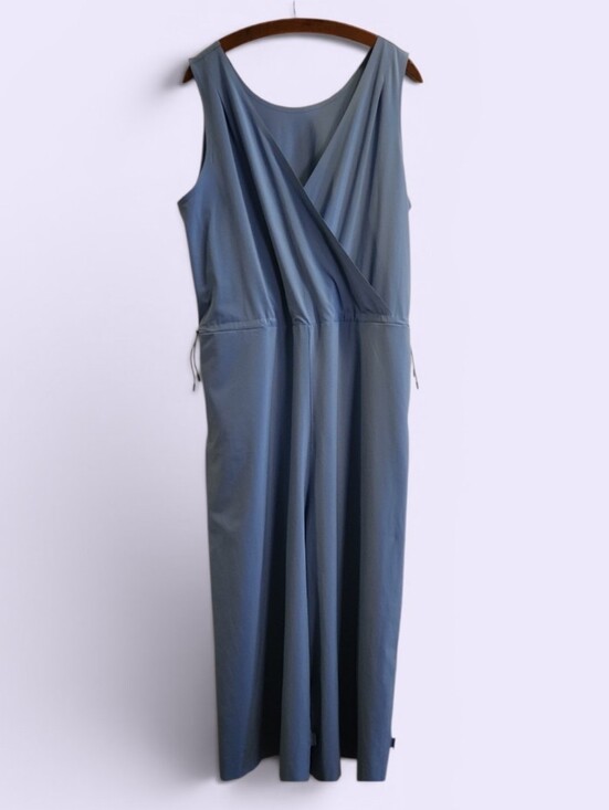Title nine Pants - Title Nine Round Trip Jumpsuit Large Blue UPF 50 Travel Wide Leg Romper